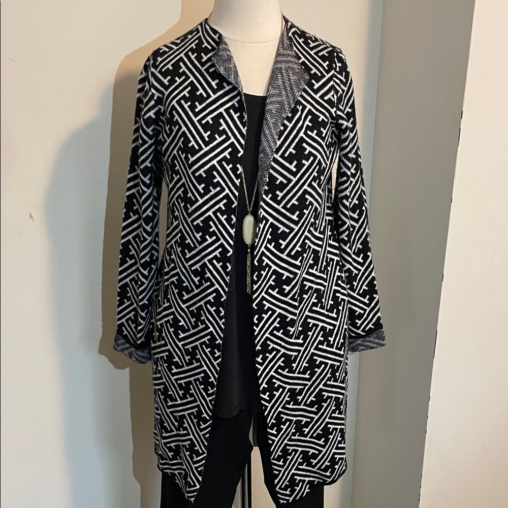 Black and White Geometric Patterned Cardigan size small